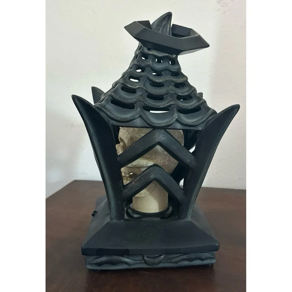 TESTED ~ Vtg 90's Gemmy Animated Talking‎ Skull in Lantern HALLOWEEN ~ WORKS